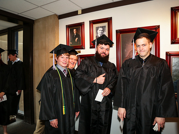 IVCCGrad17-195