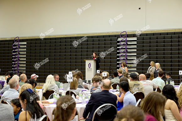 6E2A8576