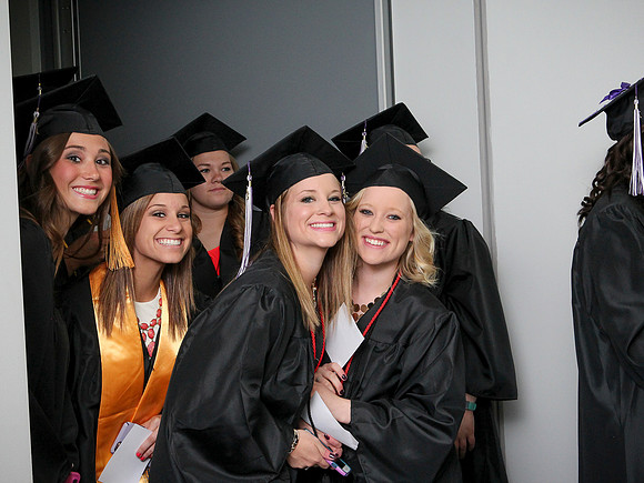 NursePinning-Grad250