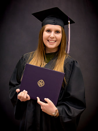 GradPortraits122