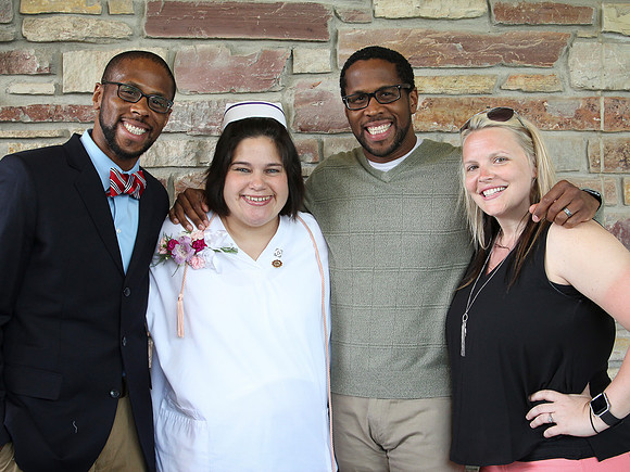 NursePinning-Grad180