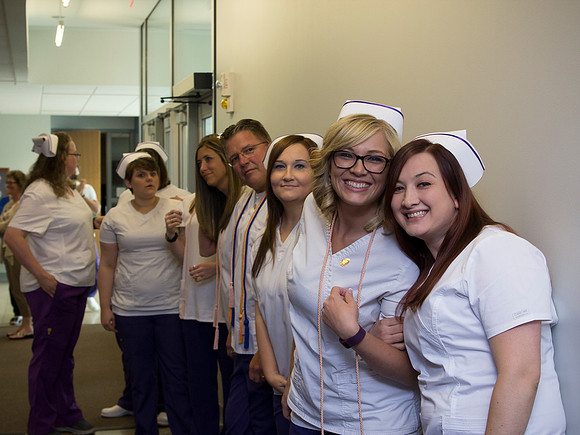 NursePinning-Grad041