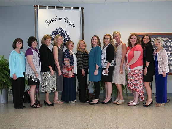 NursePinning-Grad192