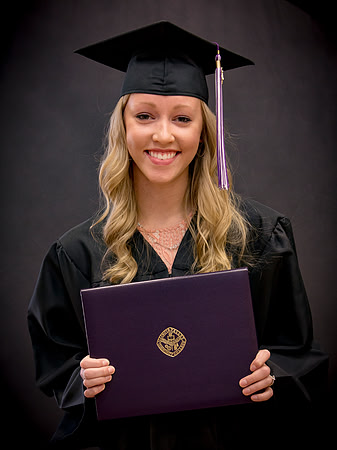 GradPortraits119