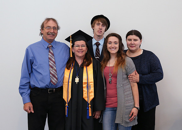 IVCCGrads2017-15