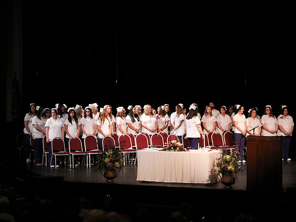 NursePinning-Grad064