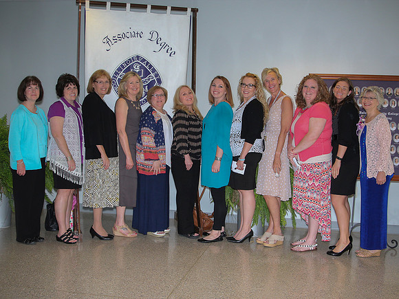 NursePinning-Grad191