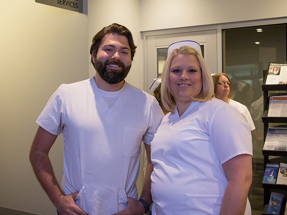 NursePinning-Grad008