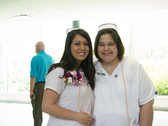 NursePinning-Grad015