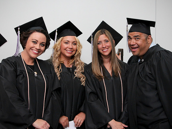 NursePinning-Grad256