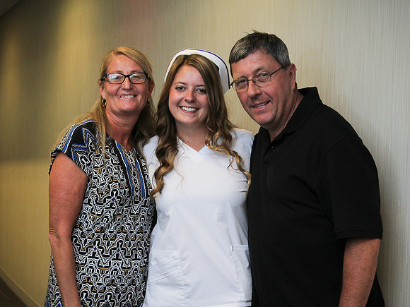 NursePinning-Grad188