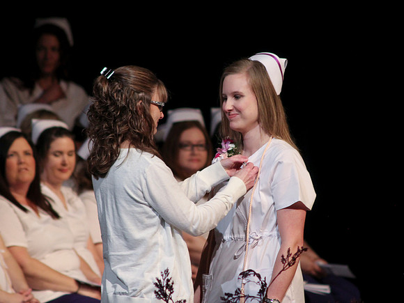 NursePinning-Grad135