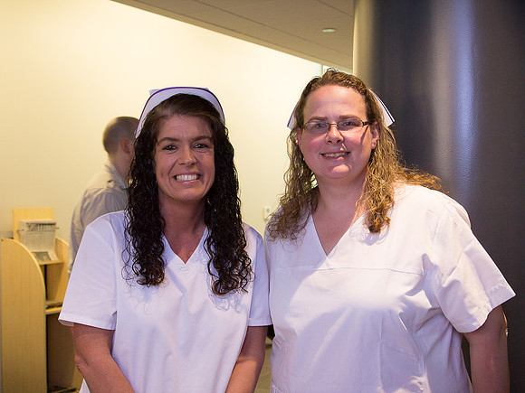 NursePinning-Grad002