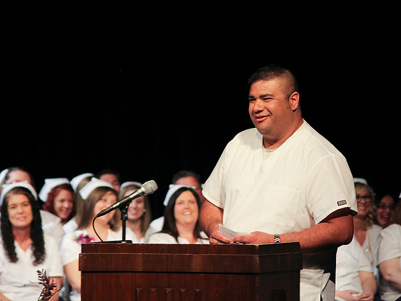 NursePinning-Grad086