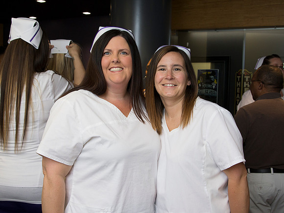 NursePinning-Grad011