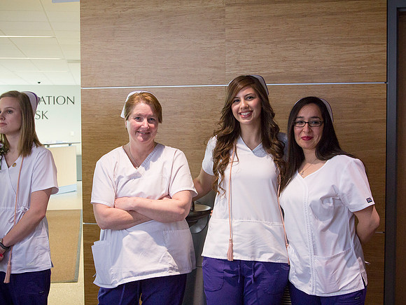 NursePinning-Grad031