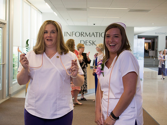 NursePinning-Grad033