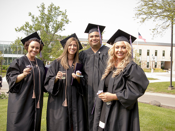 NursePinning-Grad317