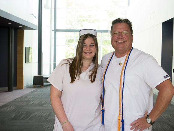 NursePinning-Grad016