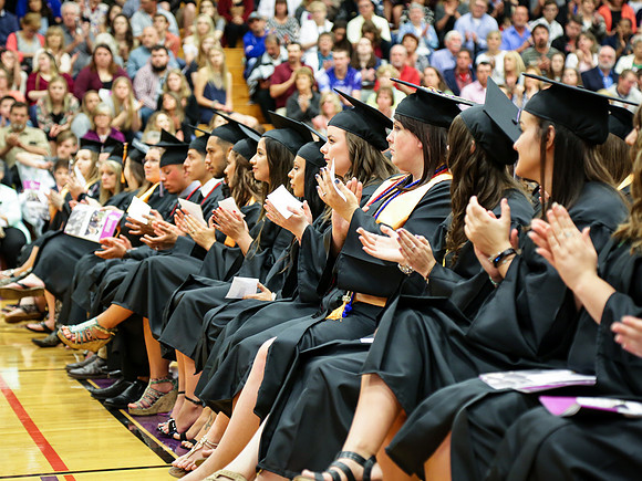 IVCCGrad17-270