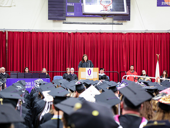 IVCCGrad17-275