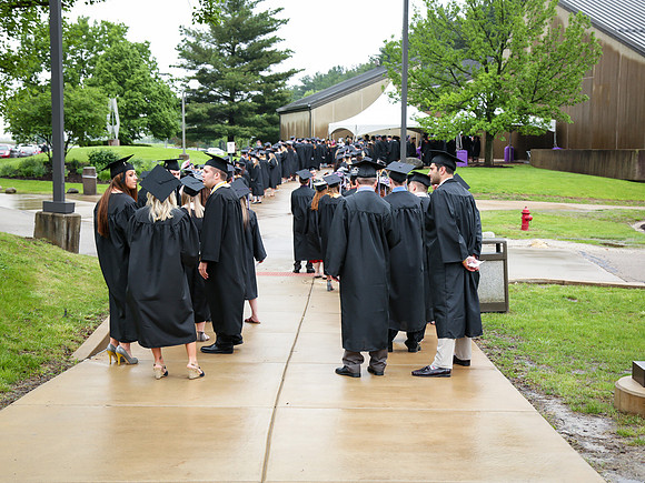 IVCCGrad17-220