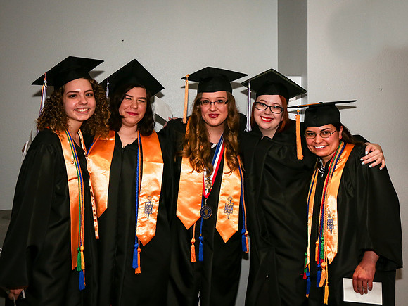 IVCCGrad17-187