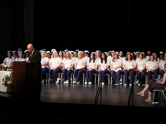 NursePinning-Grad079