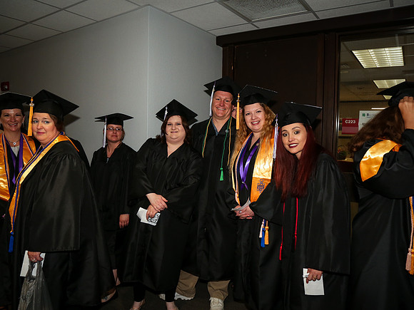 IVCCGrad17-185