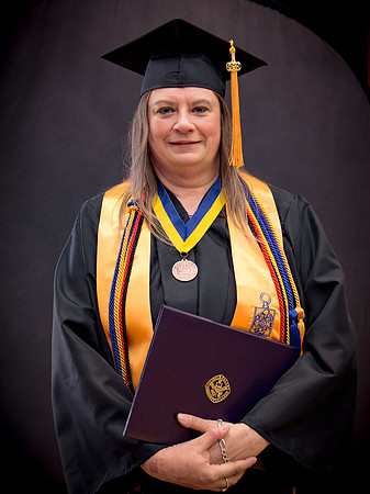 GradPortraits132