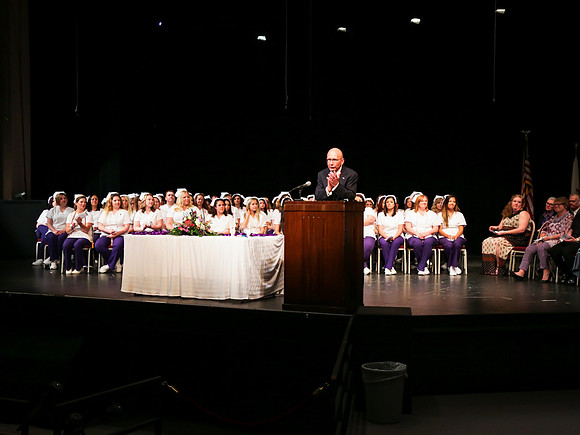 IVCCGrad17-15