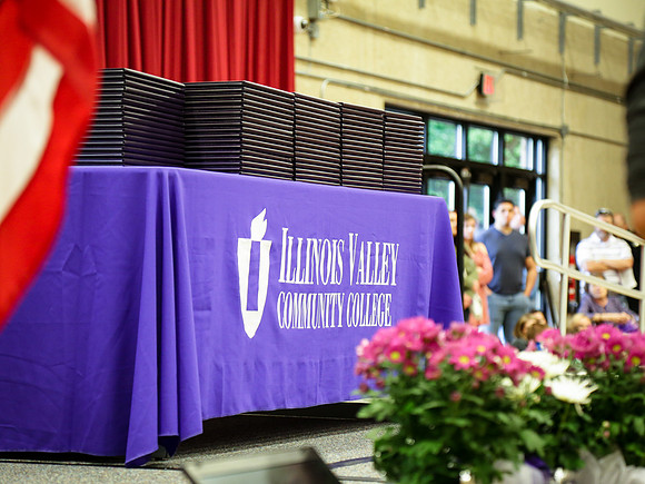 IVCCGrad17-269