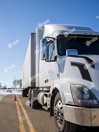 6E2A9443